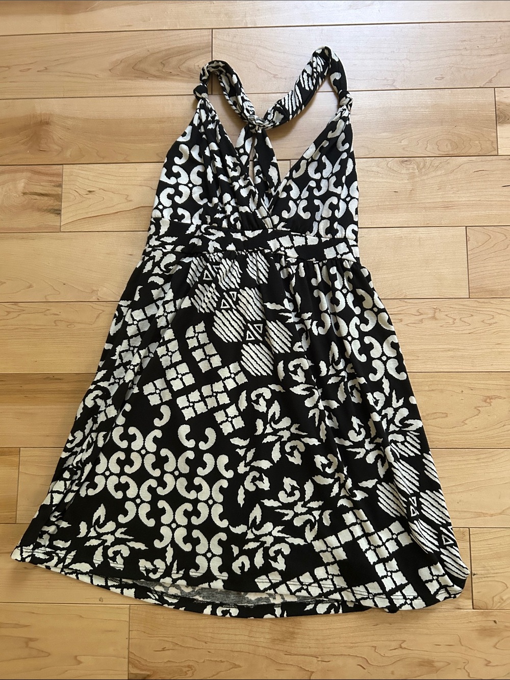 julie's closet Black and White Patterned Dress